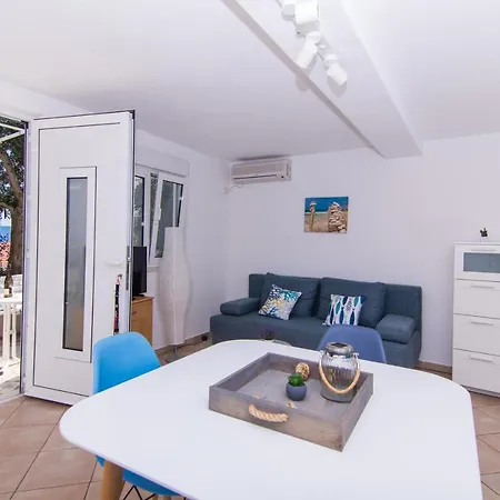 Apartments Lumini Trogir Exterior photo