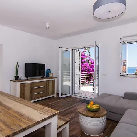 Apartments Lumini Trogir Exterior photo